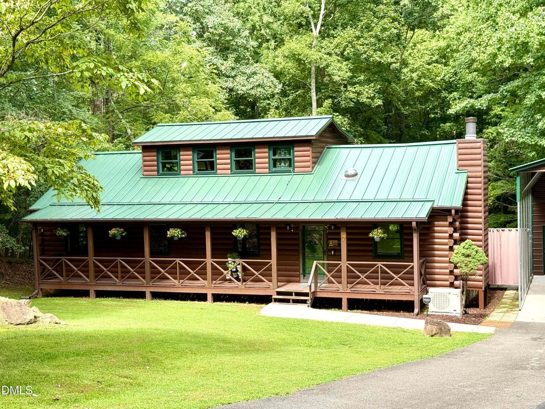 House in Hillsborough, North Carolina, United States 1 - 18697456