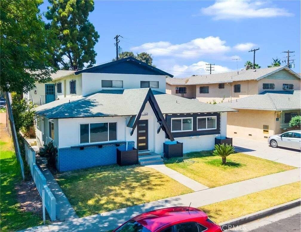 Condo in Montebello, California, United States 1 - 18698325