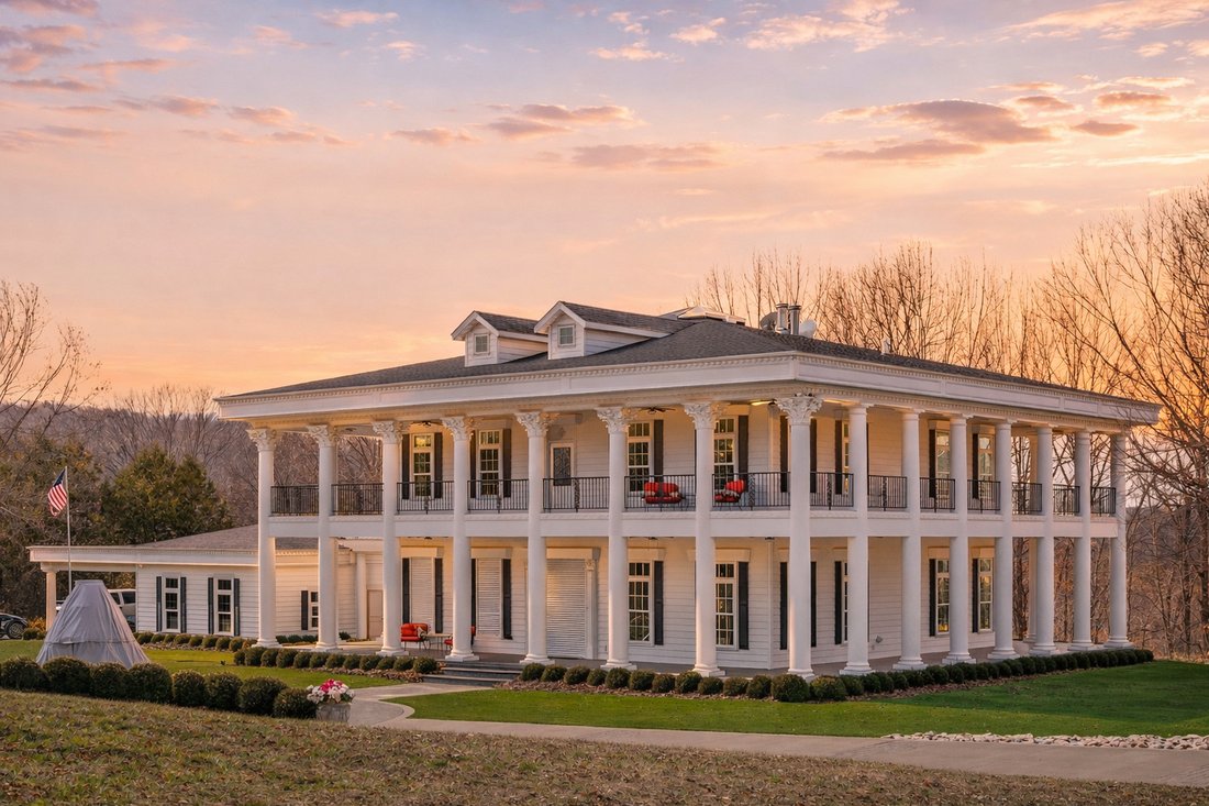 Estate in Cape Fair, Missouri, United States 1 - 18699291