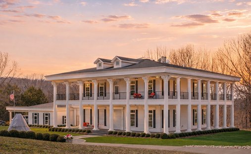 Estate in Cape Fair, Missouri, United States 1
