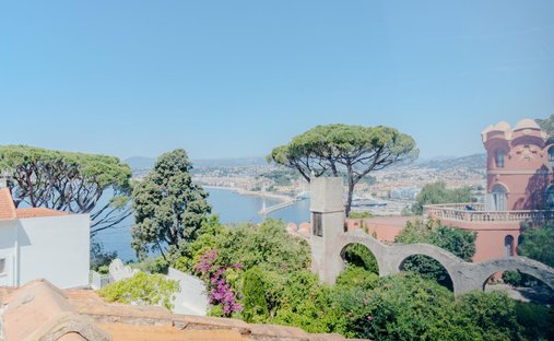 Villa in Mont Boron, Nice, Provence-Alpes-Côte d'Azur 1