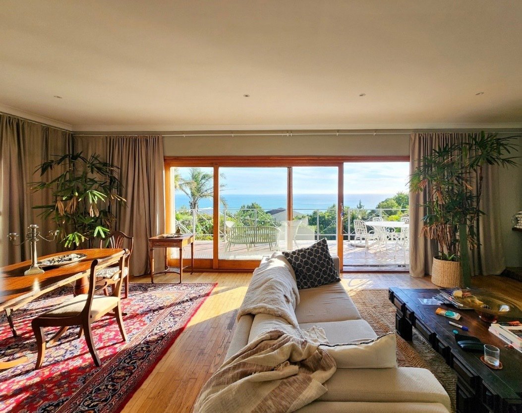 House in Bakoven, Cape Town, South Africa 4 - 18700094
