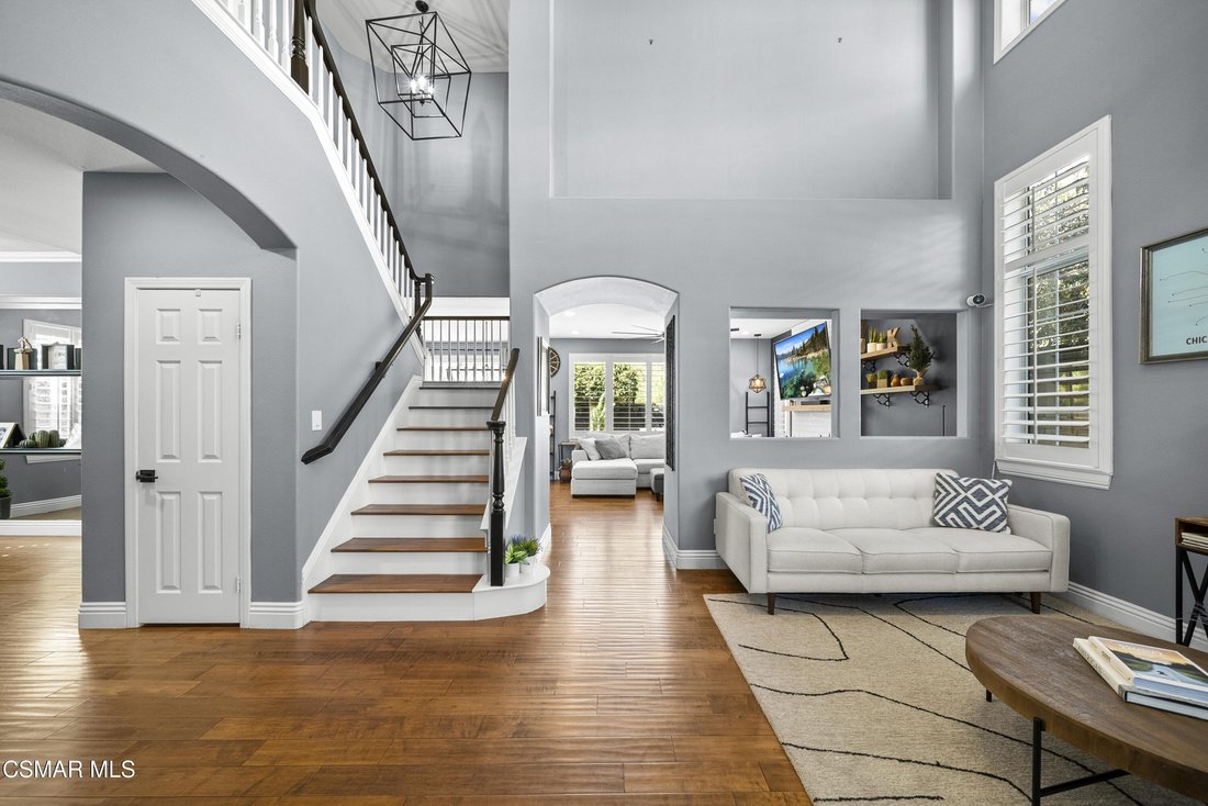 House in Thousand Oaks, California, United States 2 - 18700002