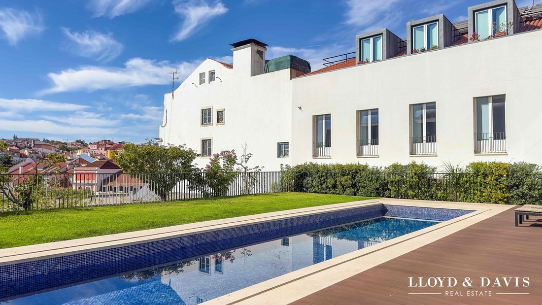 Apartment in Arroios, Lisbon, Portugal 1 - 18700304