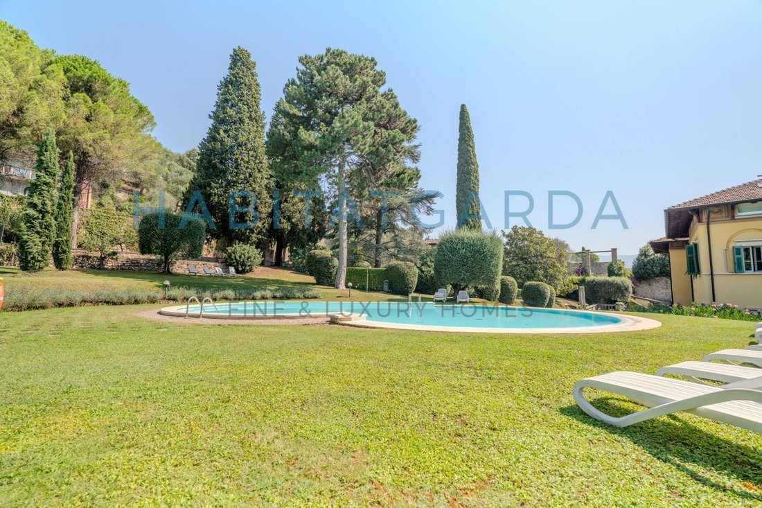Apartment in Gardone Riviera, Lombardy, Italy 3 - 18699918