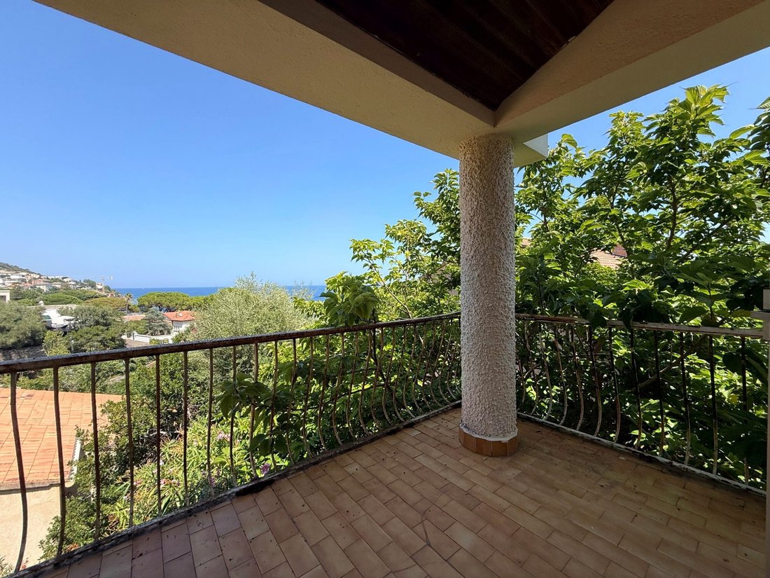 House in San-Martino-di-Lota, Corsica, France 3 - 18700414