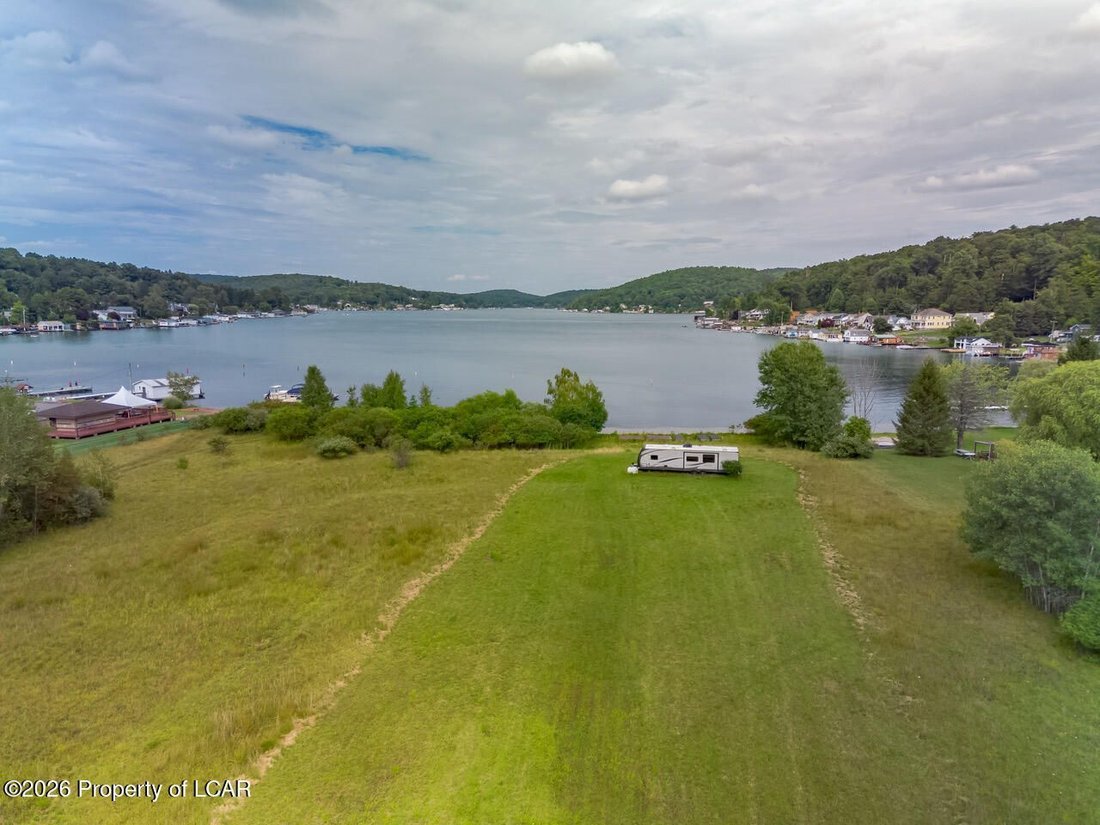 Land in Harveys Lake, Pennsylvania, United States 1 - 18699923