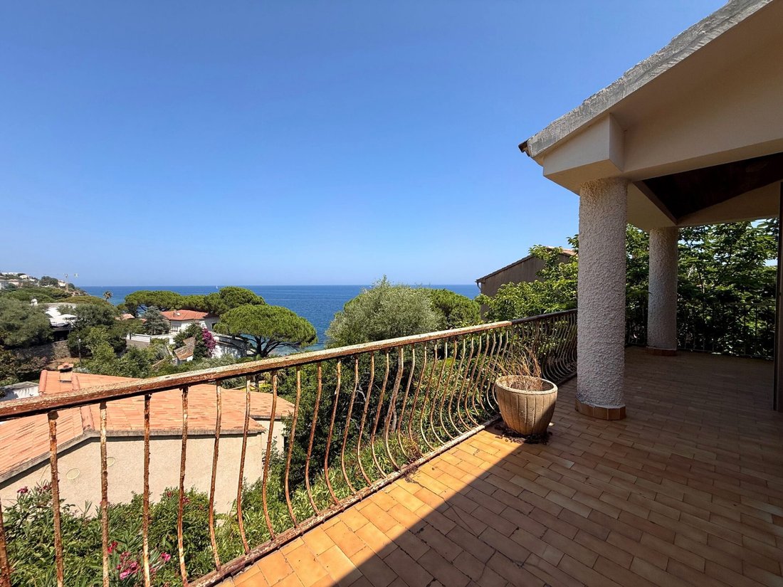 House in San-Martino-di-Lota, Corsica, France 2 - 18700414