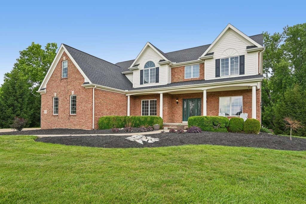 House in Canal Winchester, Ohio, United States 2 - 18296232