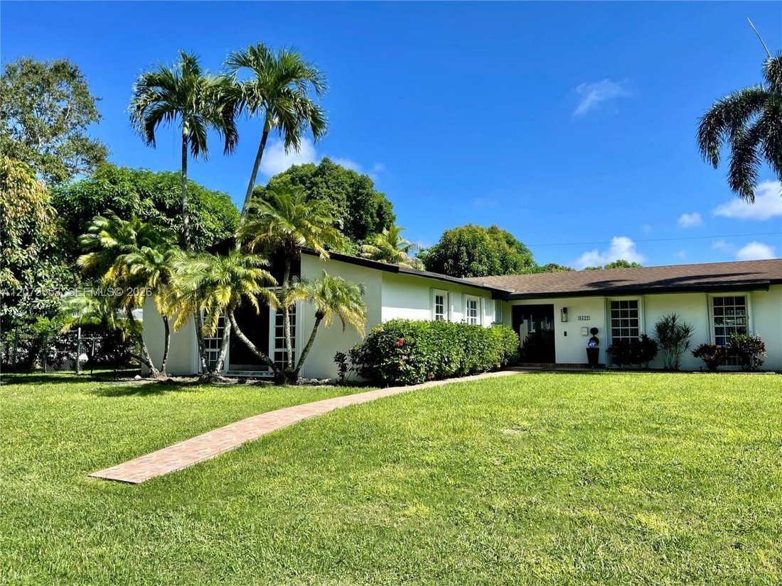 House in Coral Gables, Florida, United States 2 - 18700207