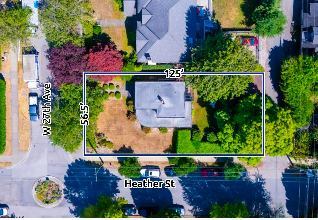 Land in Vancouver, British Columbia, Canada 1 - 18700374