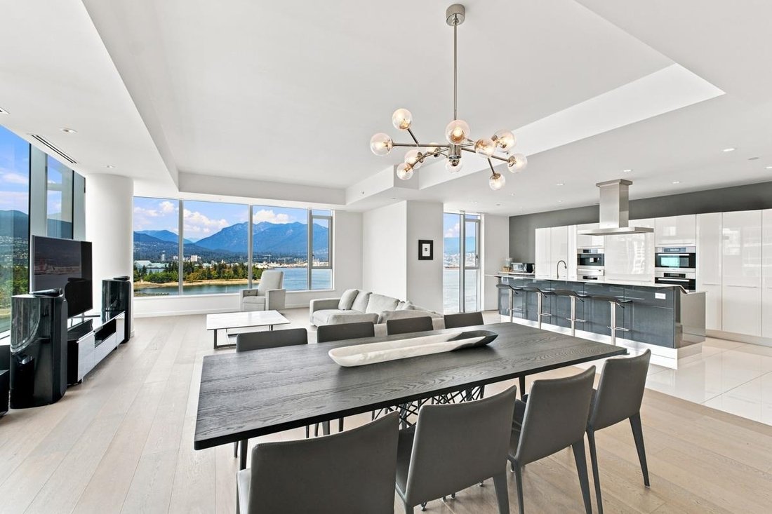 House in Vancouver, British Columbia, Canada 5 - 18700367