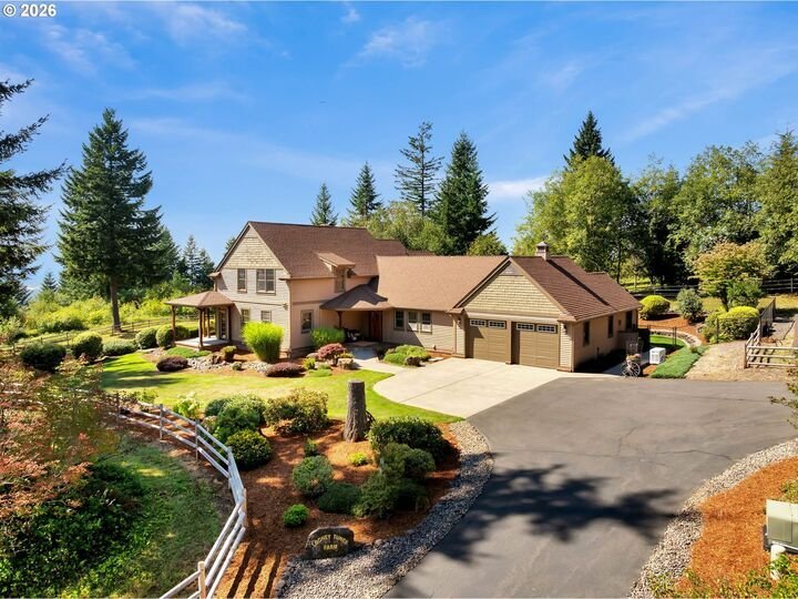 House in Camas, Washington, United States 1 - 18700472