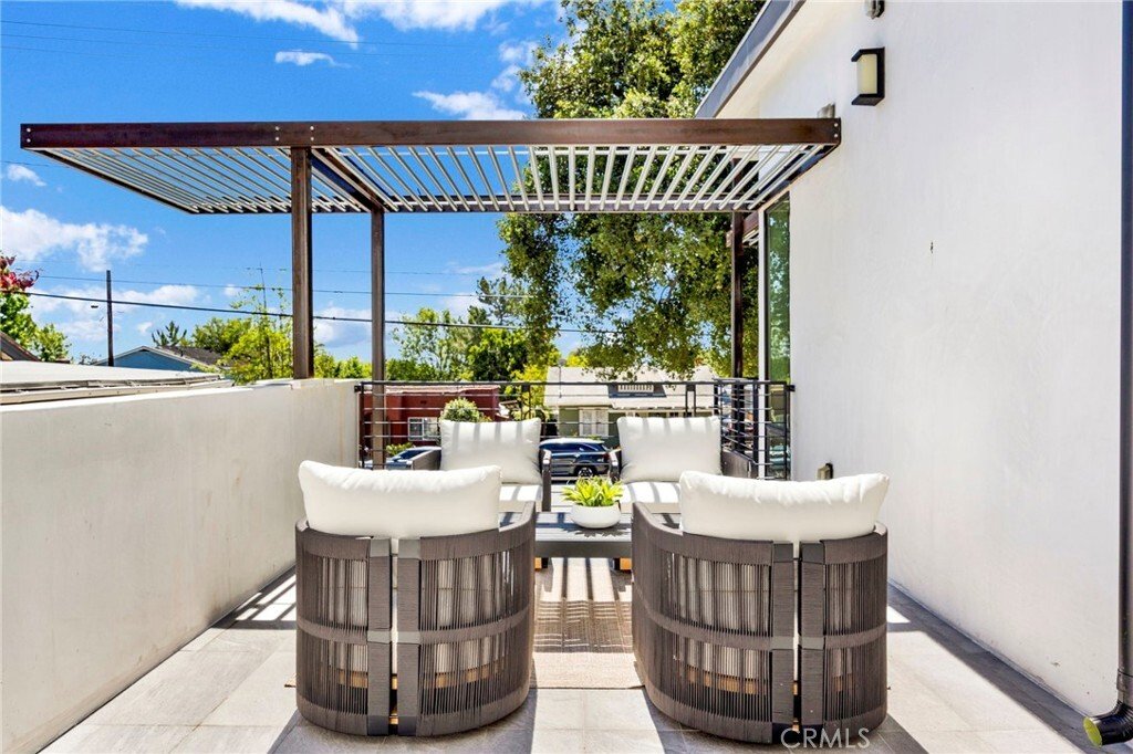 House in Sierra Madre, California, United States 5 - 17630579