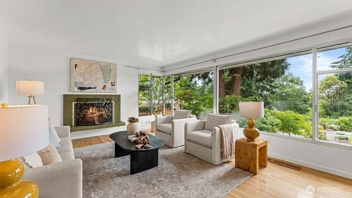 House in Bellevue, Washington, United States 5 - 18700481