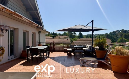Appartamento a Le Tholonet, Provenza-Alpi-Costa Azzurra, Francia 1