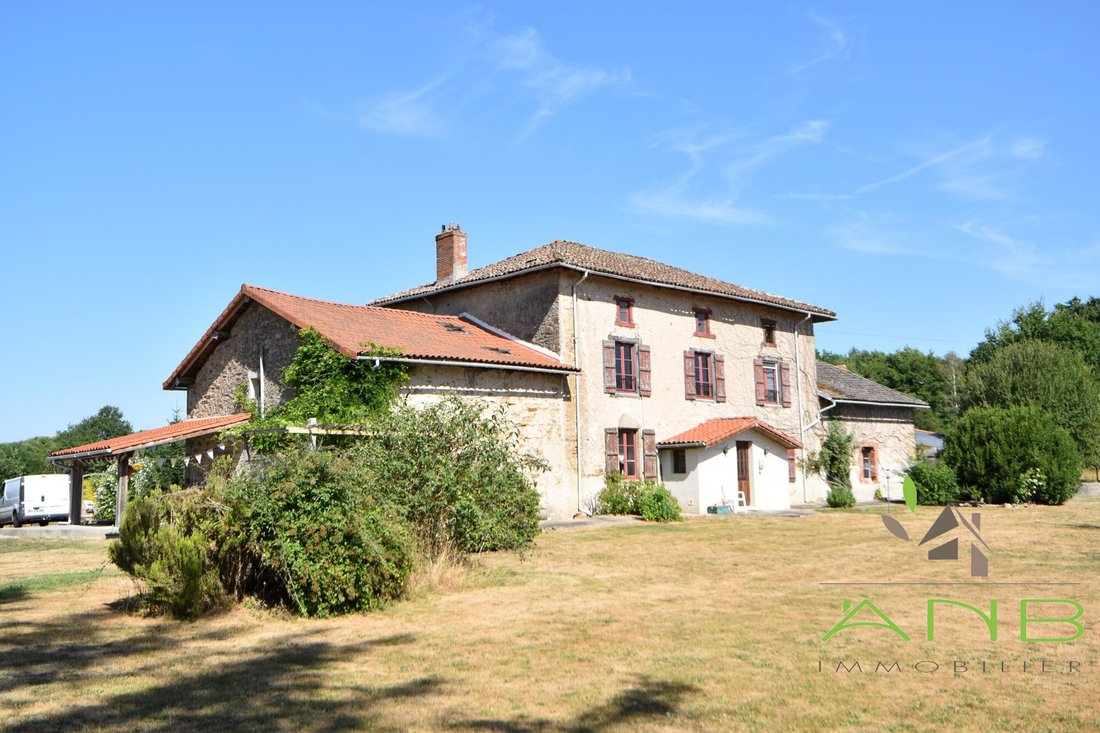 Maison à Saint-Bazile, Nouvelle-Aquitaine, France 1 - 18684469