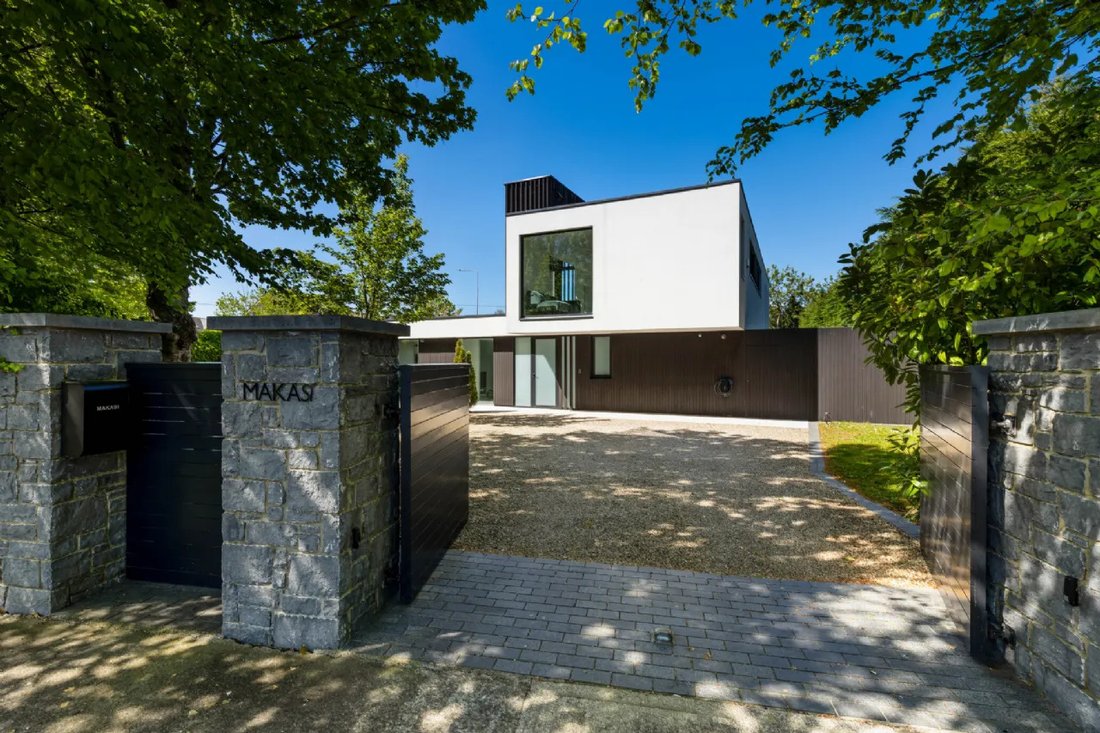 House in Malahide, County Dublin, Ireland 2 - 18700163
