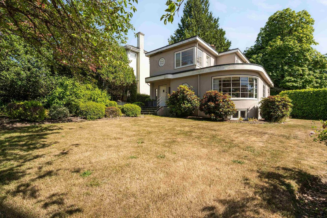 Land in Vancouver, British Columbia, Canada 4 - 18700374