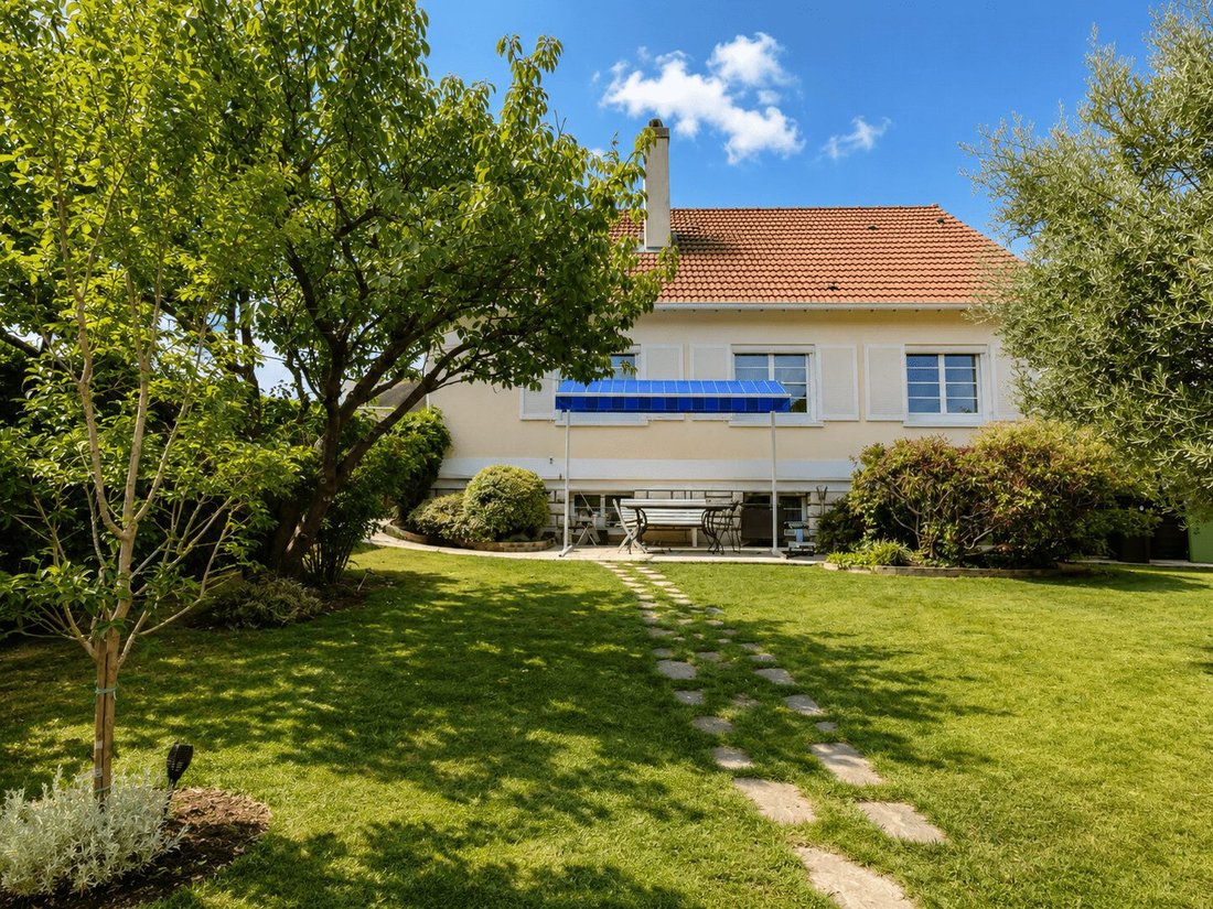 House in Centre Ancien, Bonneuil-sur-Marne, France 4 - 18700416
