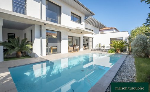 Maison à Anglet, Nouvelle-Aquitaine, France 1