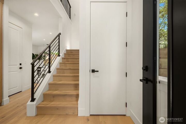 House in Kirkland, Washington, United States 3 - 18700491