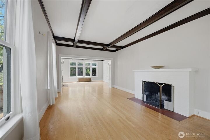 House in Seattle, Washington, United States 4 - 18700504