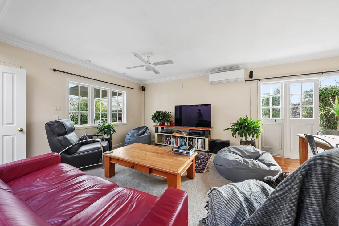 House in Auckland, Auckland, New Zealand 1 - 18700185