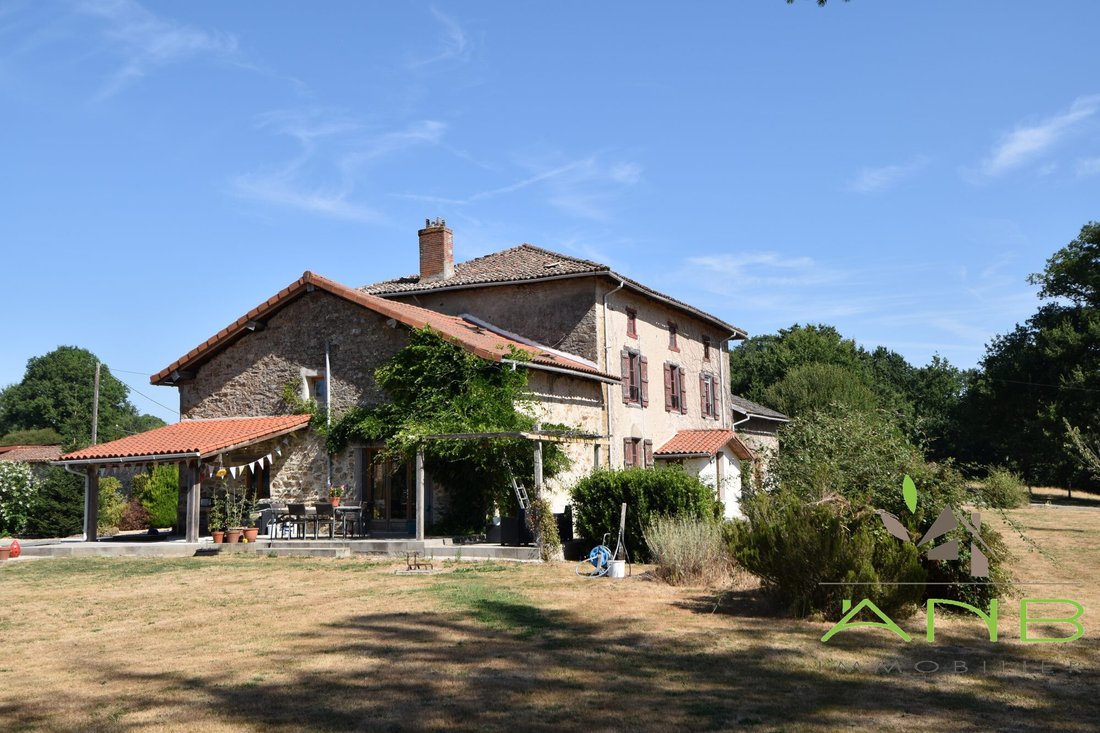 Maison à Saint-Bazile, Nouvelle-Aquitaine, France 2 - 18684469