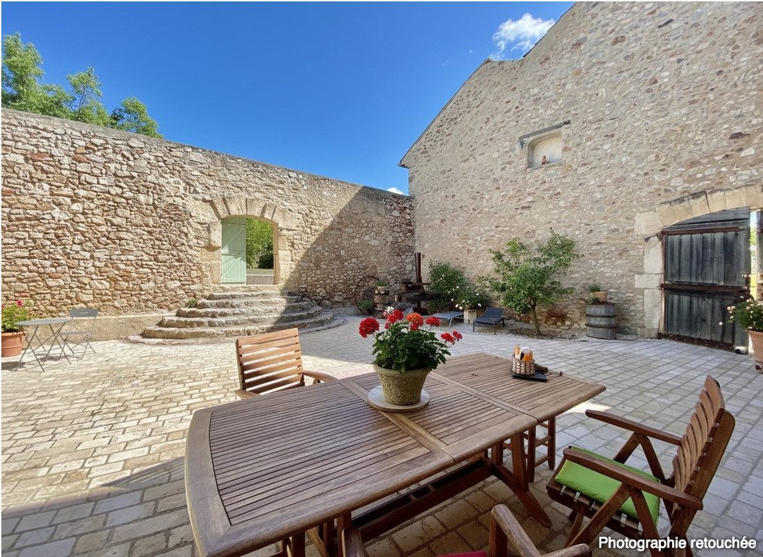 Casa en Montouliers, Occitania, Francia 1 - 17955444