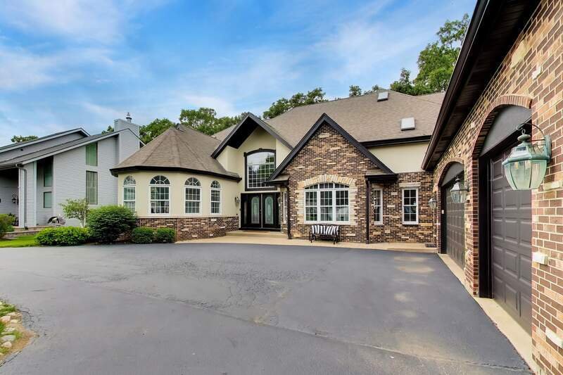 House in Wauconda, Illinois, United States 3 - 18700267