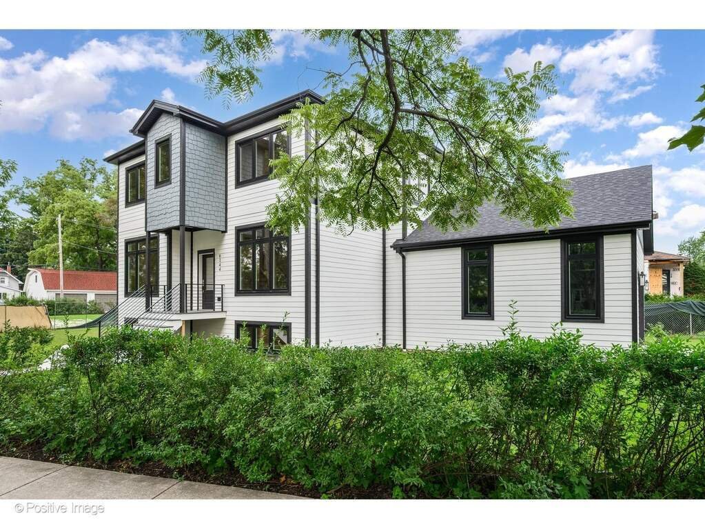 House in Chicago, Illinois, United States 3 - 18700260