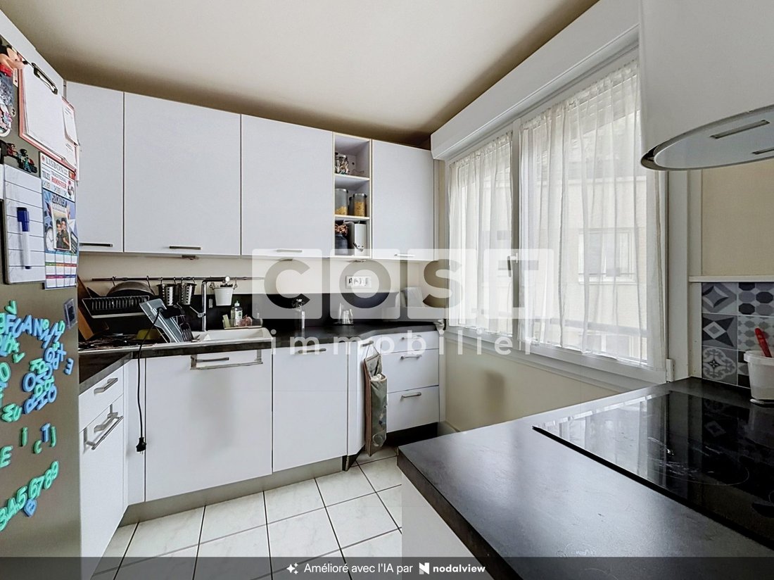 Apartment in Hôtel de Ville, Courbevoie, France 3 - 18700305