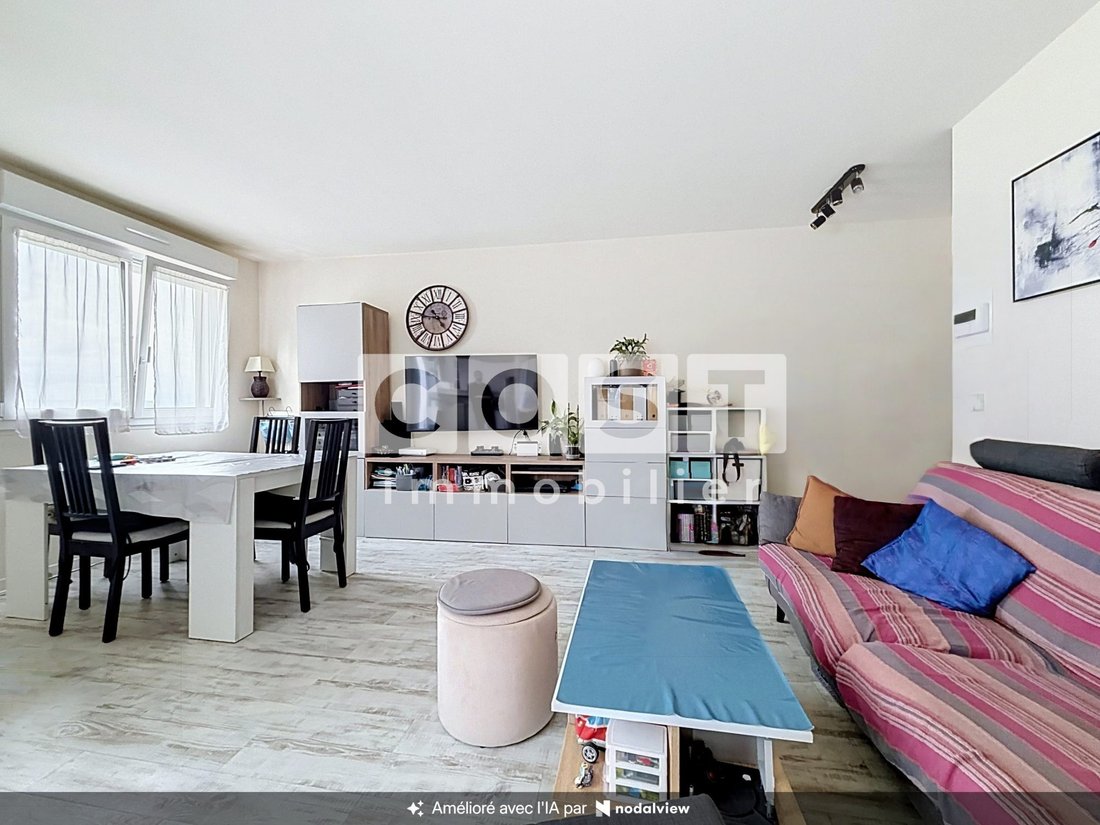 Apartment in Hôtel de Ville, Courbevoie, France 1 - 18700305