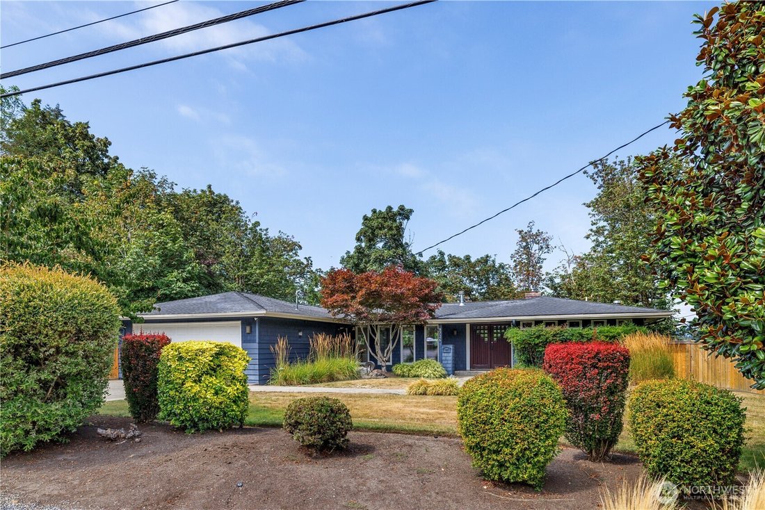 House in Mercer Island, Washington, United States 3 - 18700425