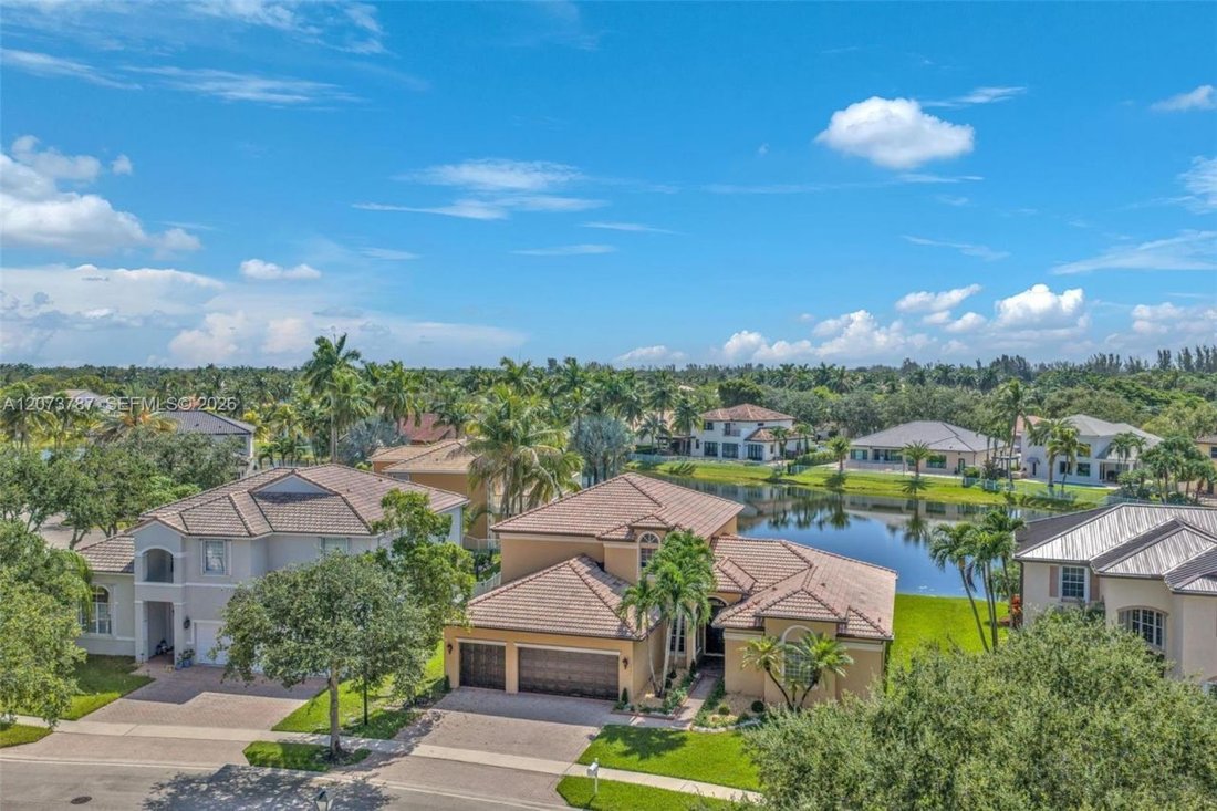 House in Miramar, Florida, United States 1 - 18700225