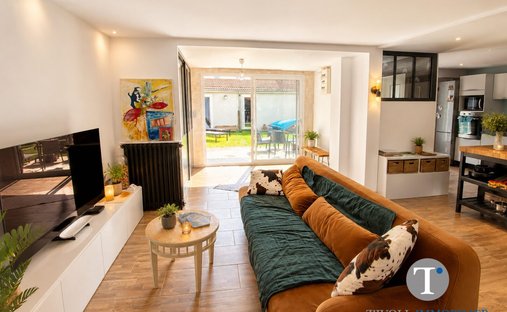 Casa en San Bruno-San Agustín, Burdeos, Francia 1