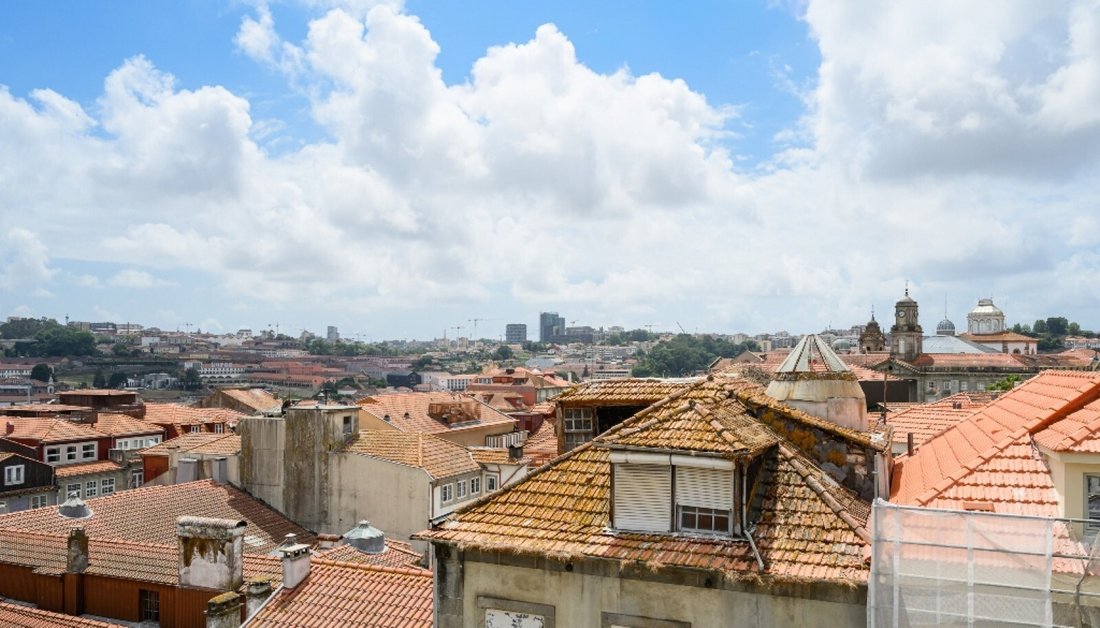 House in Cedofeita, Santo Ildefonso, Se, Miragaia, Sao Nicolau e Vitoria, Porto District, Portugal 2 - 18700171