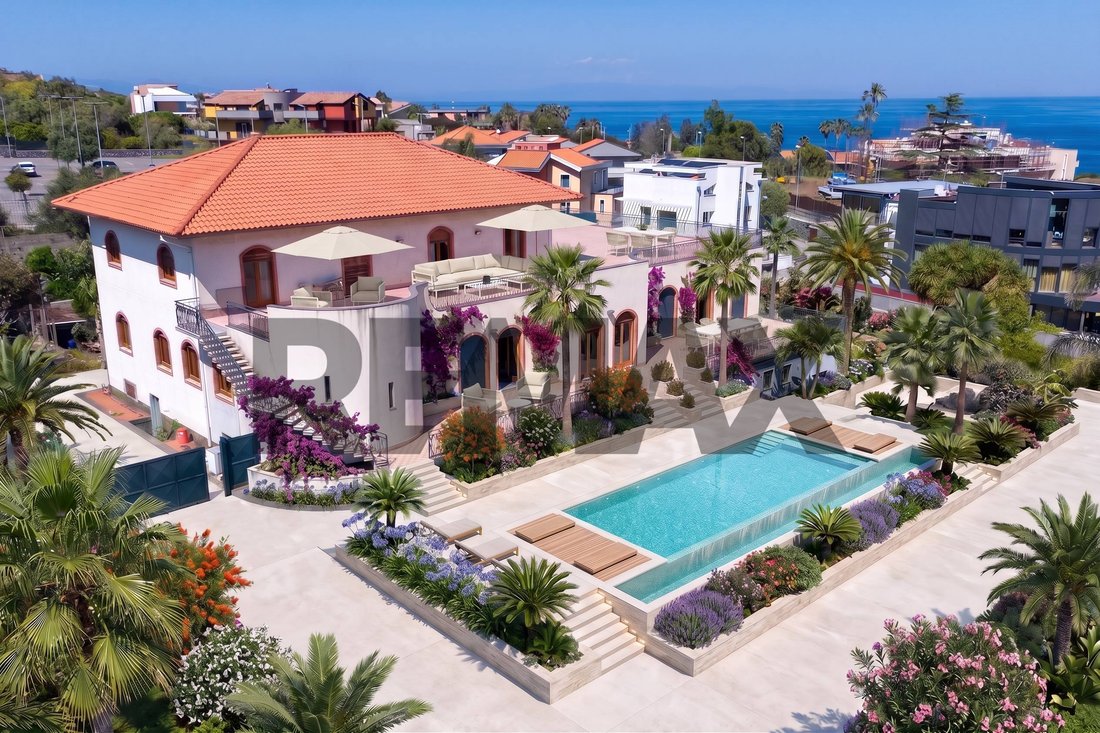 Villa in Saint Catherine - Saint Mary of Graces - Capomulini, Acireale, Sicily 1 - 17044900