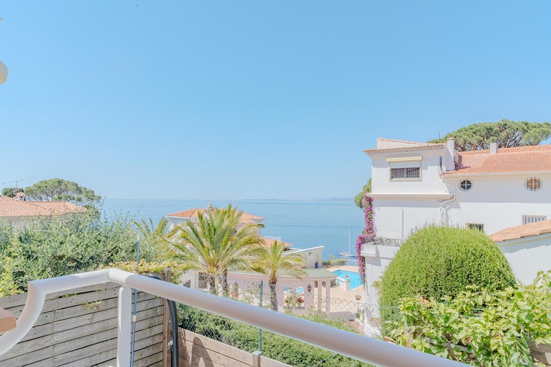 Villa in Mont Boron, Nice, Provence-Alpes-Côte d'Azur 4 - 18700431