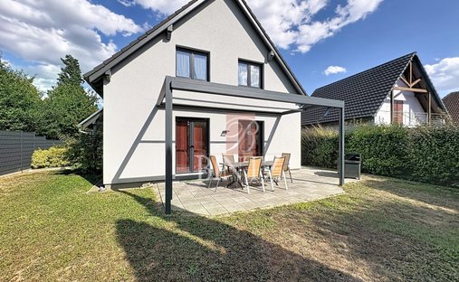 Haus in Niederhausbergen, Grand Est, Frankreich 1