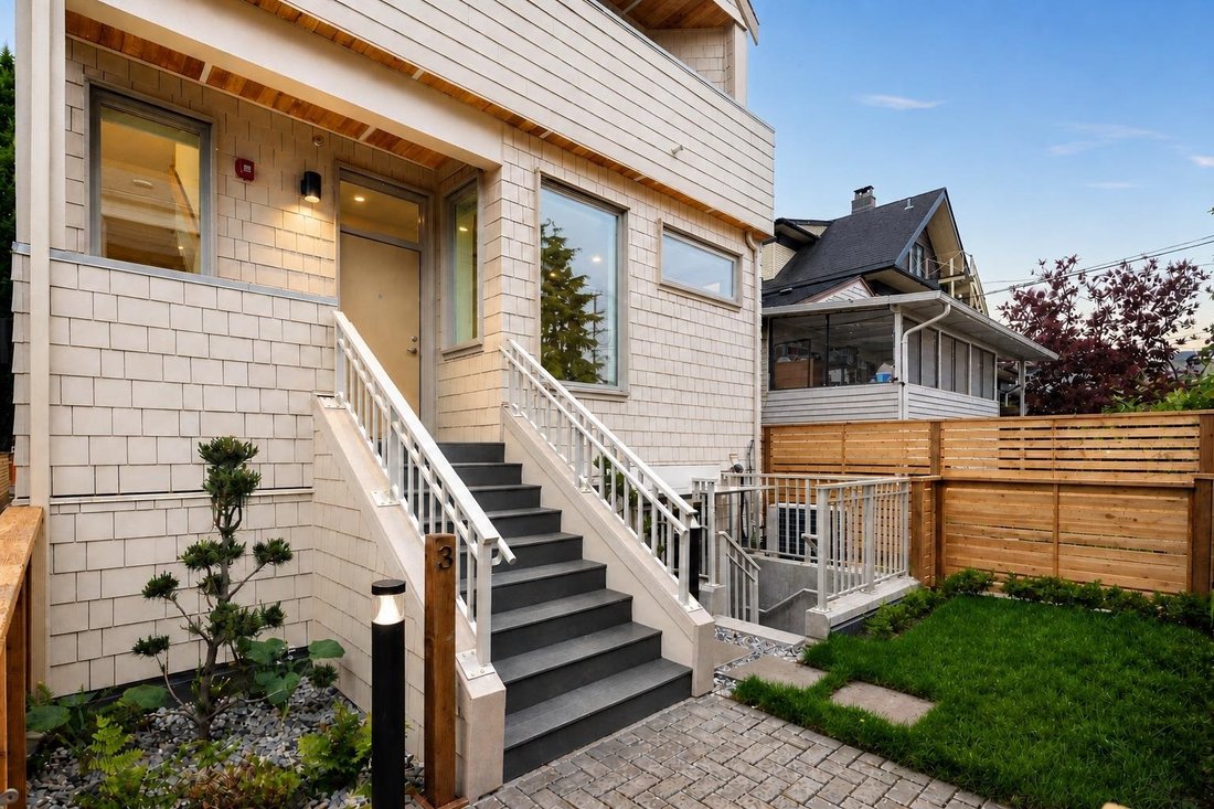House in Vancouver, British Columbia, Canada 2 - 18700333