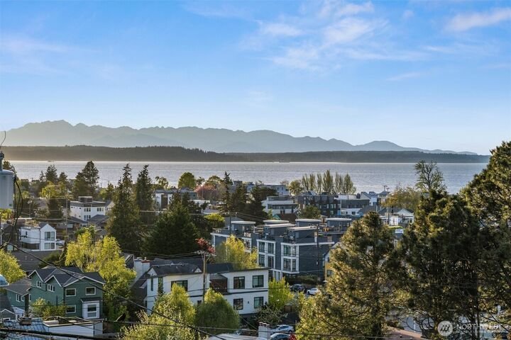 House in Seattle, Washington, United States 3 - 18700473