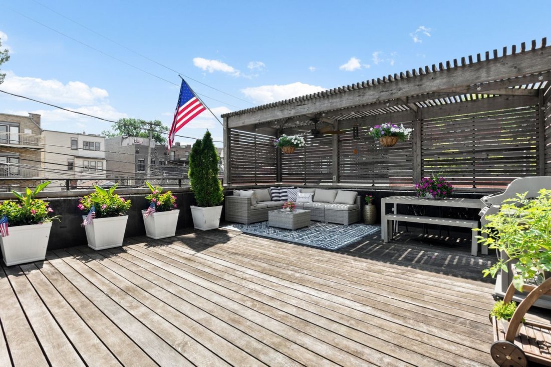 House in Chicago, Illinois, United States 4 - 18699958