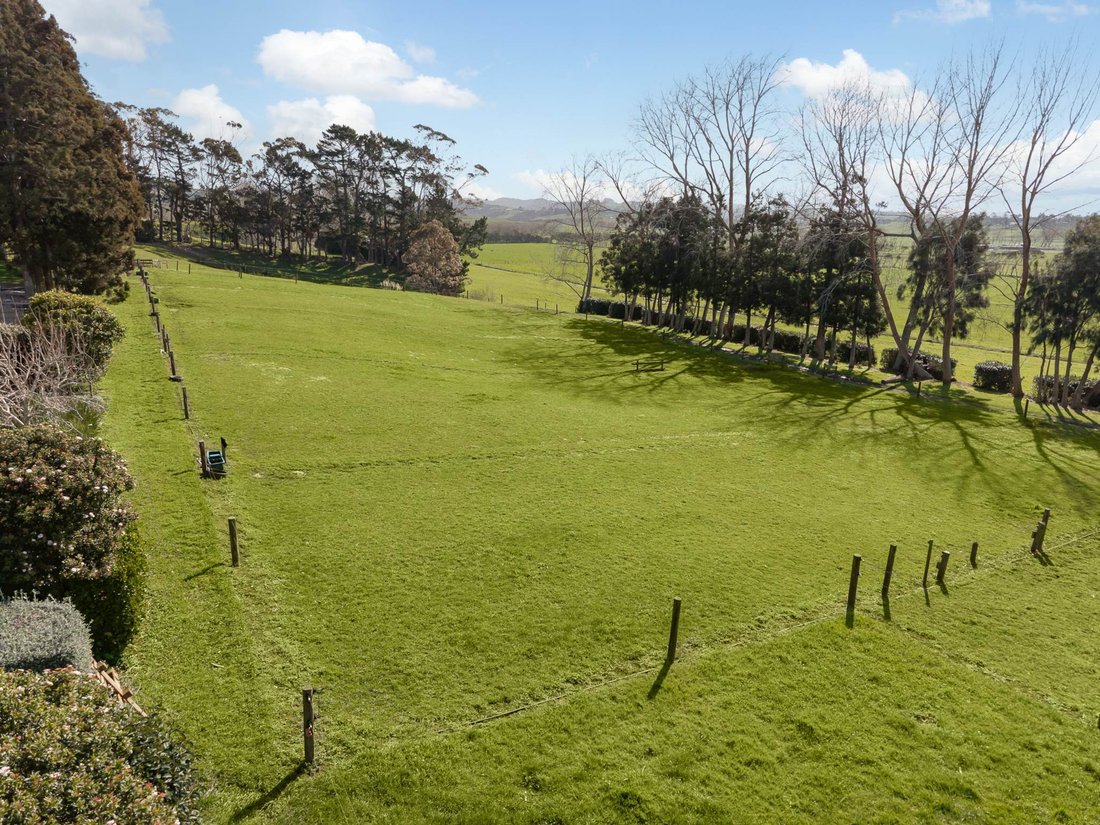 House in Helensville, Auckland, New Zealand 4 - 18700169