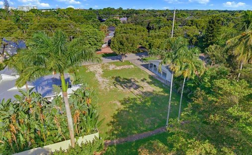 Land in Naples, Florida, Vereinigte Staaten 1