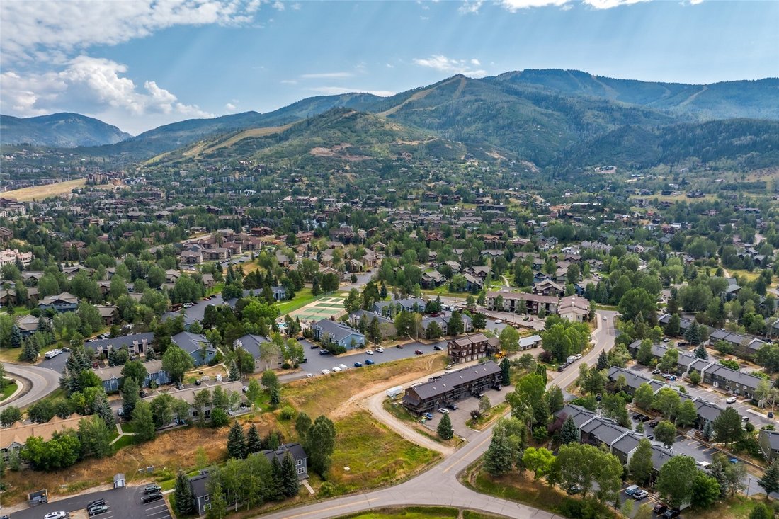 House in Steamboat Springs, Colorado, United States 2 - 18699977