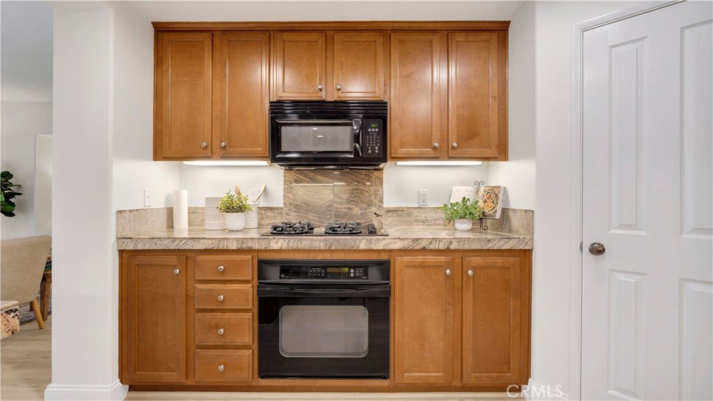 House in Irvine, California, United States 5 - 18700143