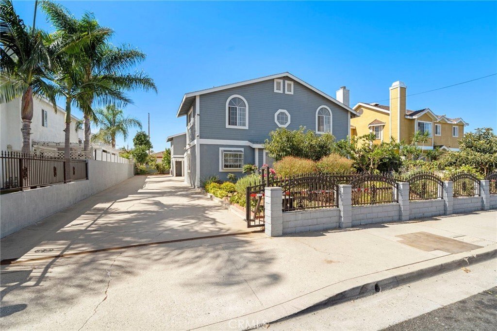 House in Carson, California, United States 3 - 18700124
