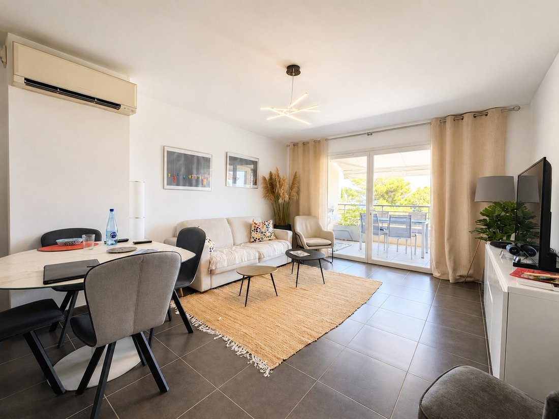 Apartment in Ville-Les Saquedes-Le Bouillonnet, Sainte-Maxime, France 4 - 18700274